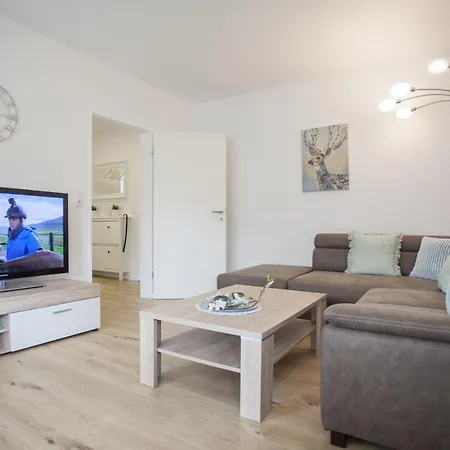 Welcome In - 59-w In Mit Balkon Und Schwimmbad Daire