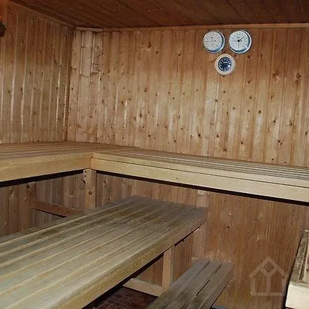 Apartment Welcome In - In Met Balkon En Zwembad *